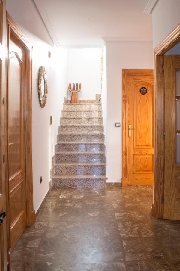 Casa Las Rosas Iniesta エクステリア 写真